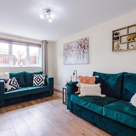 Charming 3-Bed Cottage In Chester, Ideal For Families & Workers, Free Parking - Sleeps 7 Dış mekan fotoğraf