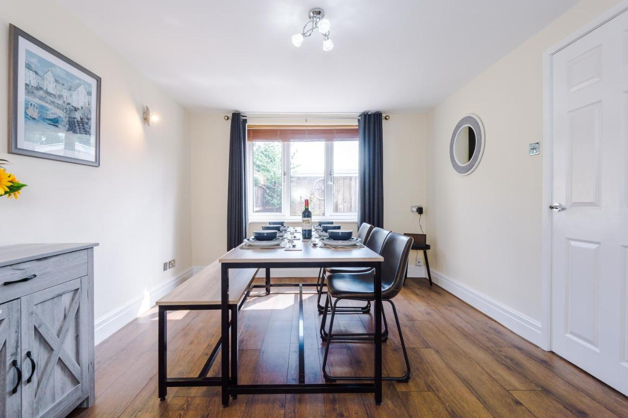 Charming 3-Bed Cottage In Chester, Ideal For Families & Workers, Free Parking - Sleeps 7 Dış mekan fotoğraf