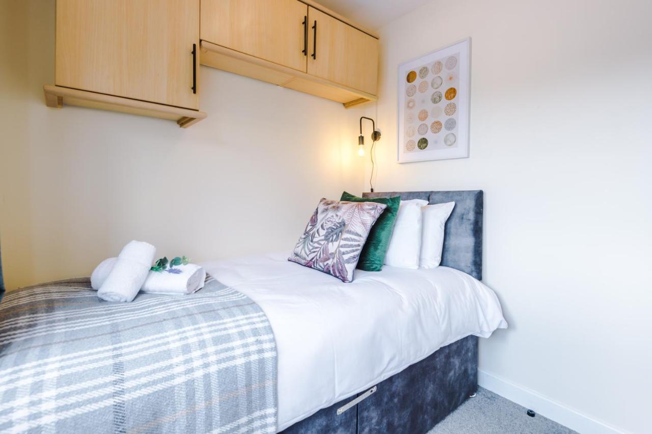 Charming 3-Bed Cottage In Chester, Ideal For Families & Workers, Free Parking - Sleeps 7 Dış mekan fotoğraf