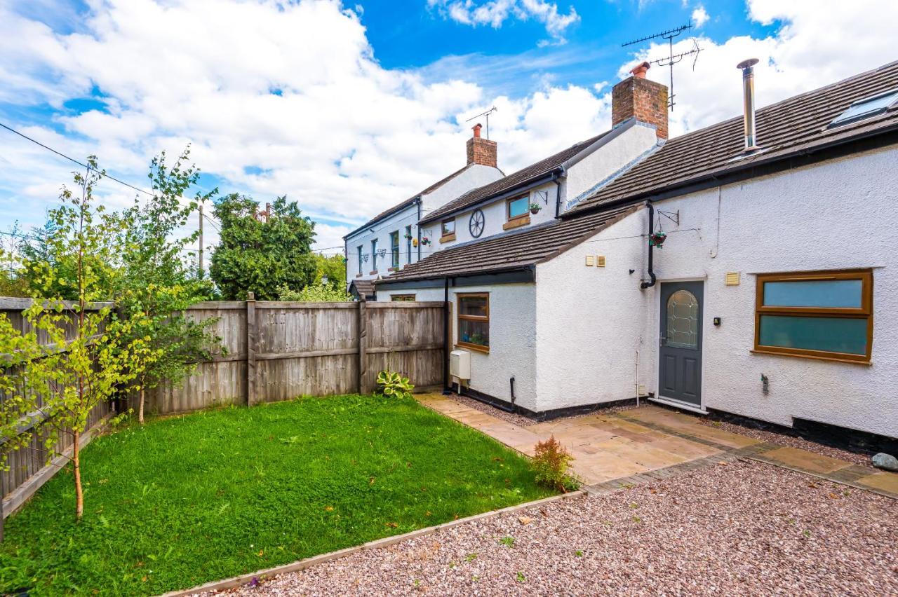 Charming 3-Bed Cottage In Chester, Ideal For Families & Workers, Free Parking - Sleeps 7 Dış mekan fotoğraf