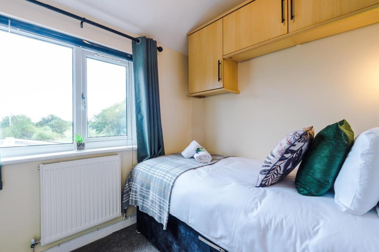 Charming 3-Bed Cottage In Chester, Ideal For Families & Workers, Free Parking - Sleeps 7 Dış mekan fotoğraf