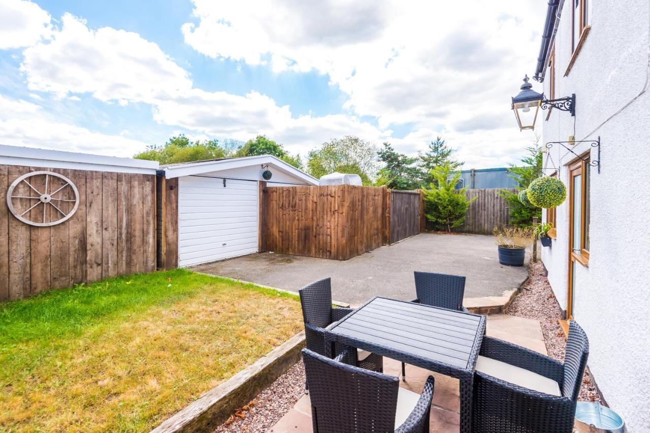 Charming 3-Bed Cottage In Chester, Ideal For Families & Workers, Free Parking - Sleeps 7 Dış mekan fotoğraf