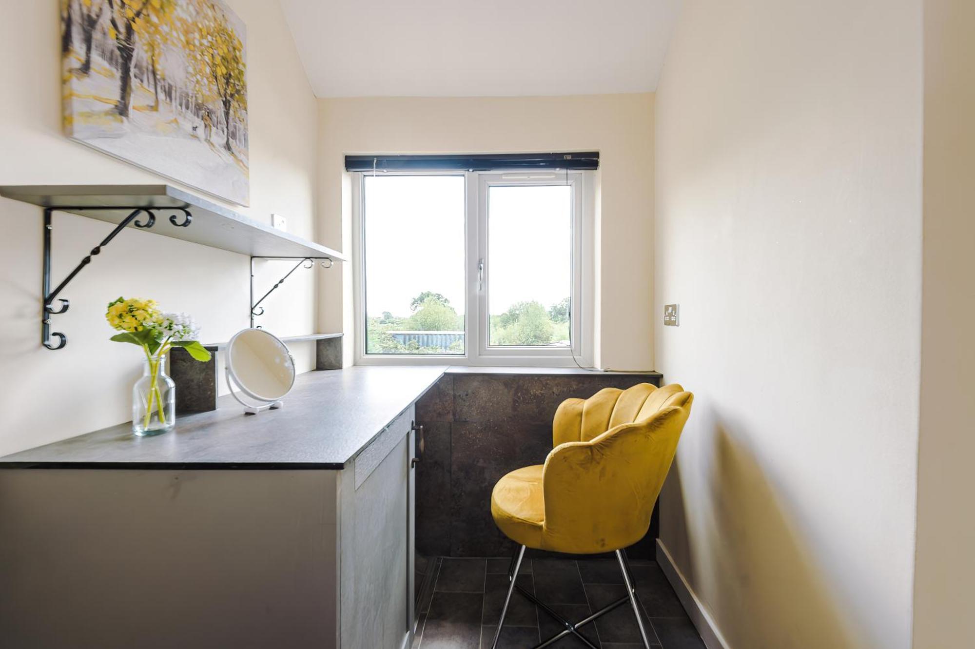 Charming 3-Bed Cottage In Chester, Ideal For Families & Workers, Free Parking - Sleeps 7 Dış mekan fotoğraf